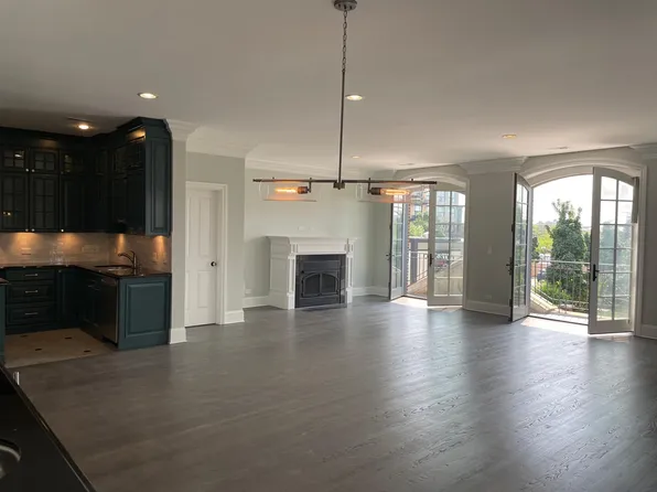 2657 N Clybourn Ave #2A, Chicago, IL 60614