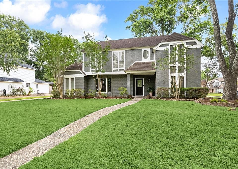 1st image of 3514 Deerbrook Drive