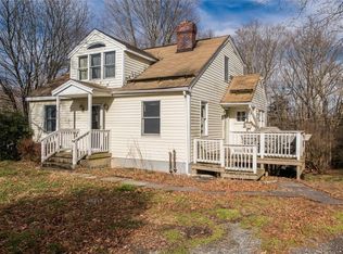 411 Hibernia Rd, Salt Point, NY 12578