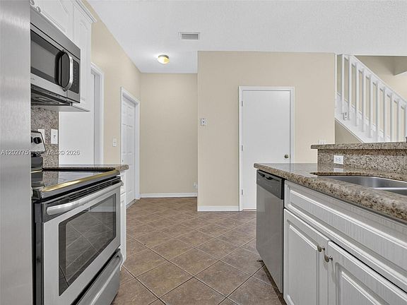 5th image of 3677 San Simeon Circle #3677