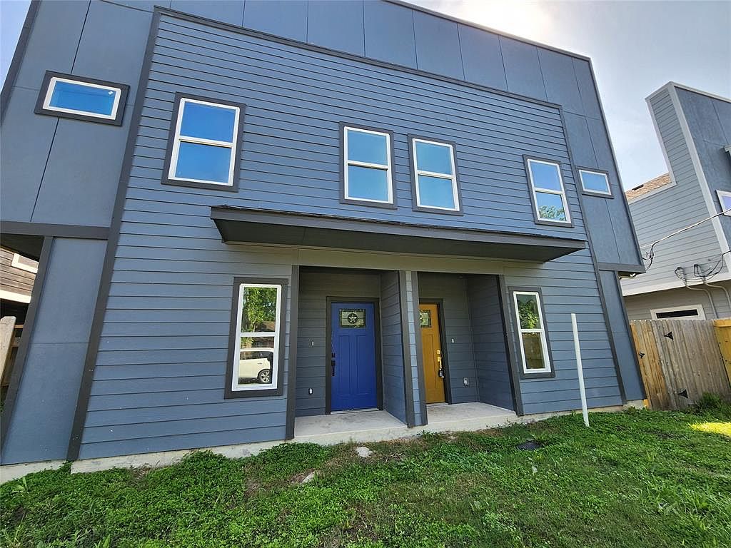 ●OnOFF● irate 8208/8210 Knox St, Houston, TX 77088 | MLS #70929656 | Zillow