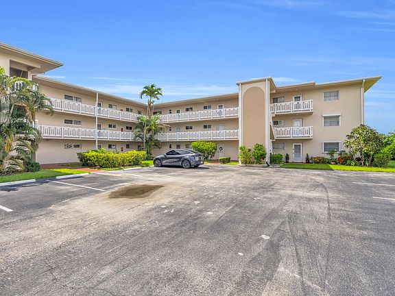 2nd image of 2724 Garden Drive S #108