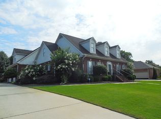 1907 Chesapeake Trl SW, Decatur, AL 35603