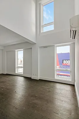 Rented by EXR | media 16