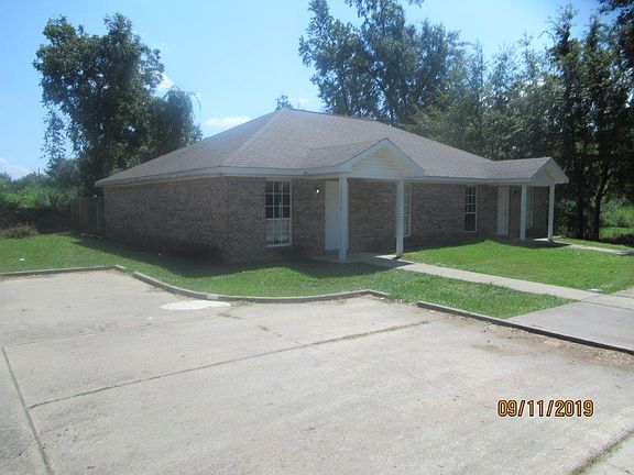 5th image of 3596 Essex St