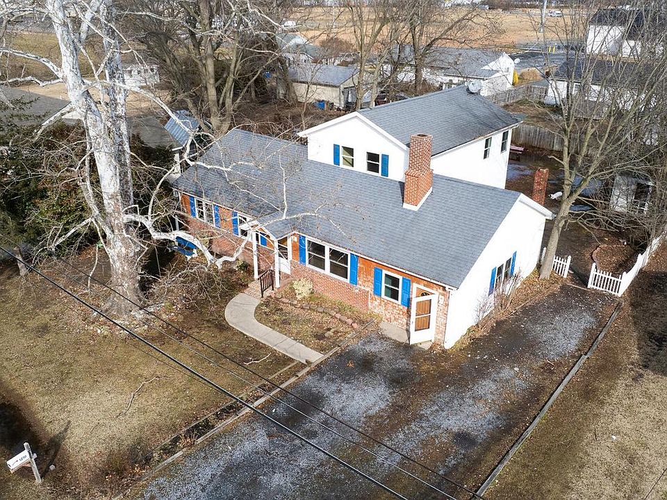 1st image of 1210 Stone Boundary Rd