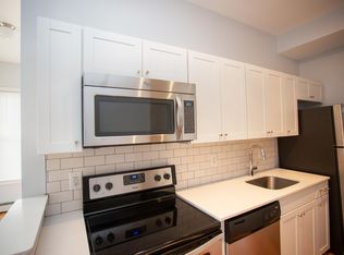 202 Transit St #1, Providence, RI 02906