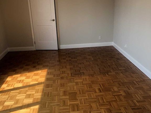 3rd image of 1590 Anderson Ave APT 8J