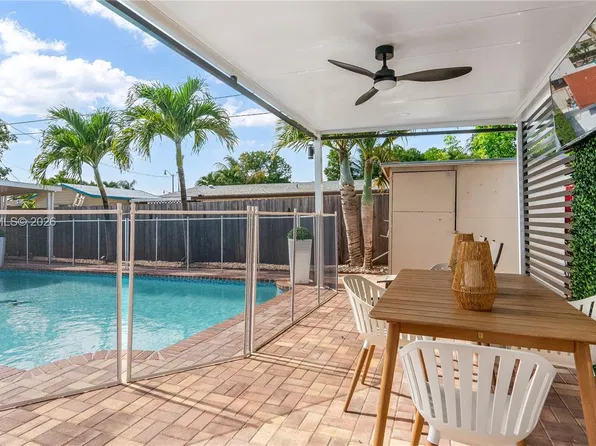 1421 NE 31st Ct, Pompano Beach, FL 33064