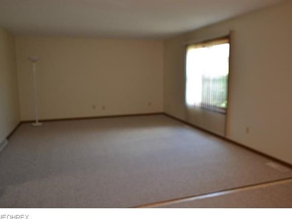 5th image of 8758 Northstar Cir