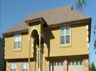 4235 SE Oakview Ln, Topeka, KS 66609