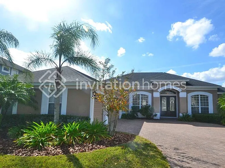 934 Home Grove Dr — Photo 1