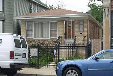 1st image of 3020 N Kedzie Ave