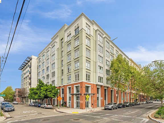 2nd image of 438 W Grand Ave APT 420