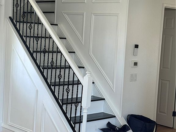 5th image of 3930 Yellowstone Cir