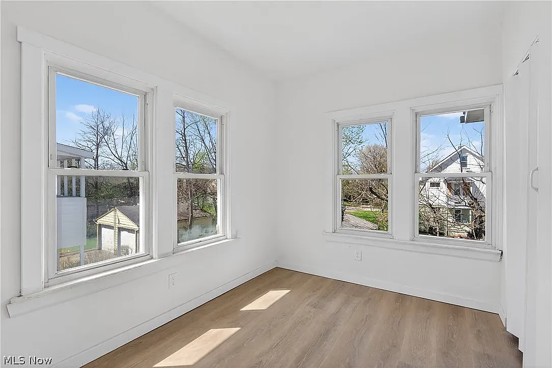 3 bed, 1370 sqft, $1,500 — Photo 4
