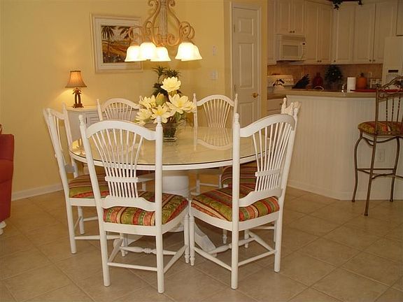 Spacious Dining