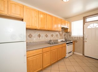 23-36 31st Ave #2R, Astoria, NY 11106
