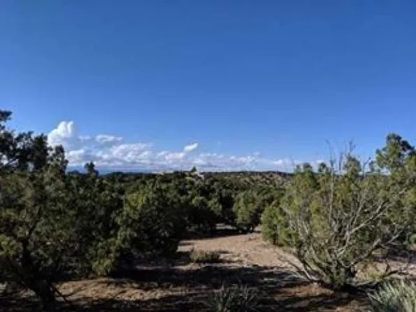 37 Sundance Ridge Cir, Santa Fe, NM 87506