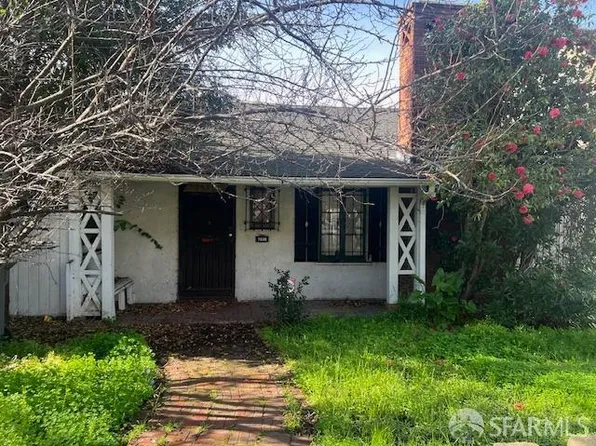 7535 Outlook Ave, Oakland, CA 94605