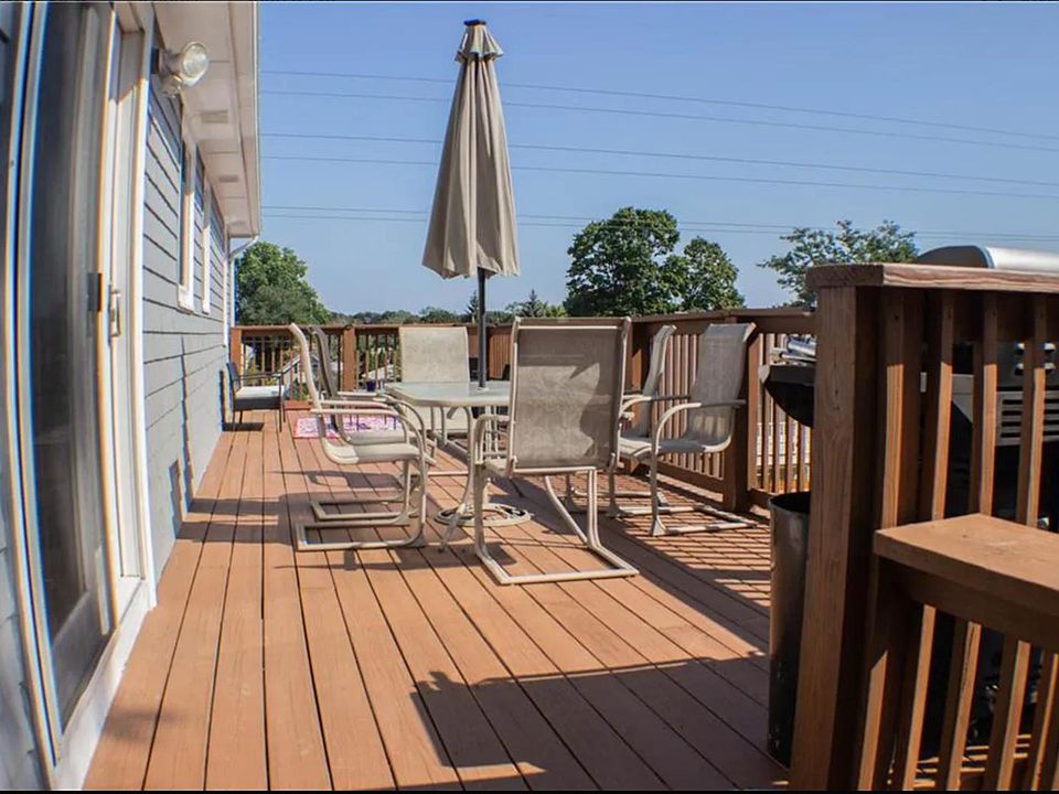 232 Dover Ave, East Providence, RI 02914 Zillow