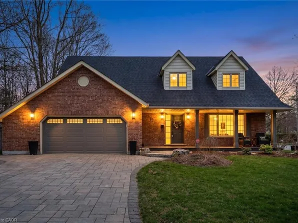 245 Shagbark Ct, Waterloo, ON N2K 3H9