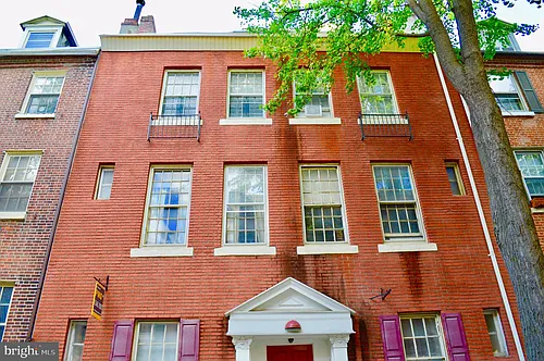330 S Juniper St #2D Photo 1