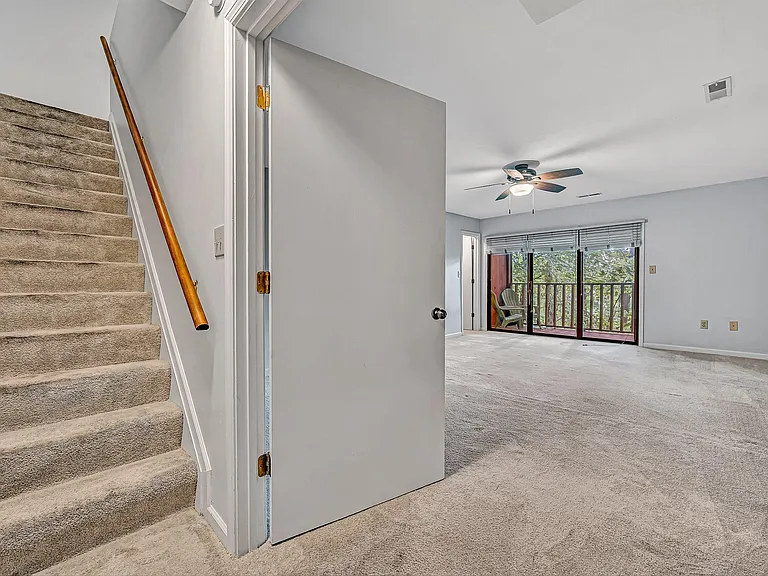 3273 Forest Ridge Rd — Photo 18