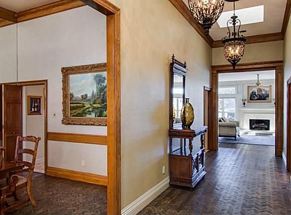 3rd image of 5325 Corinthian Bay Dr