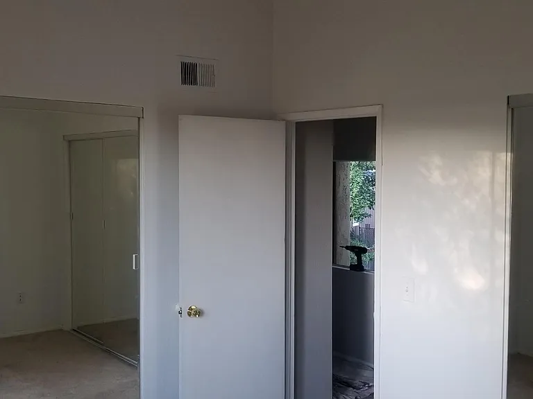 47 Redwood Ct — Photo 13