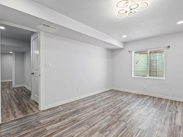 2877 S Greenhead Dr — Photo 16
