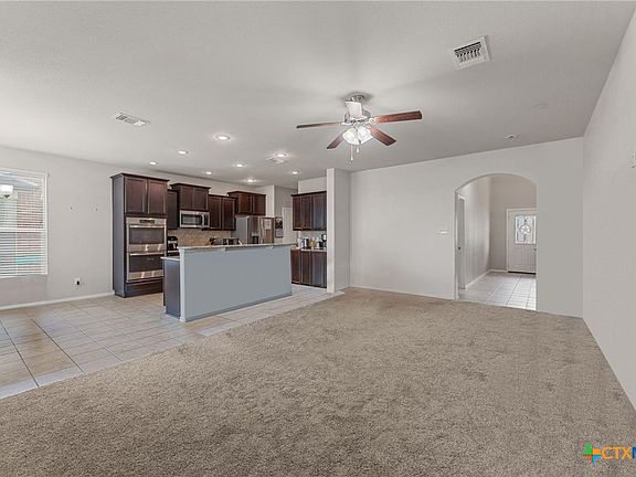 3rd image of 5307 Dauphin Dr