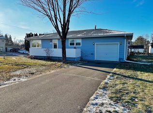 112 9th St SE, Little Falls, MN 56345