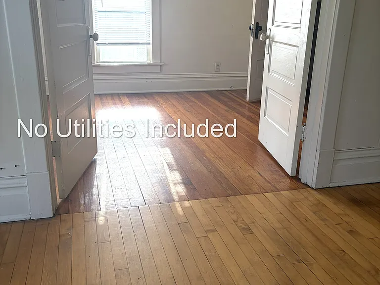 436 E Sullivan St — Photo 7