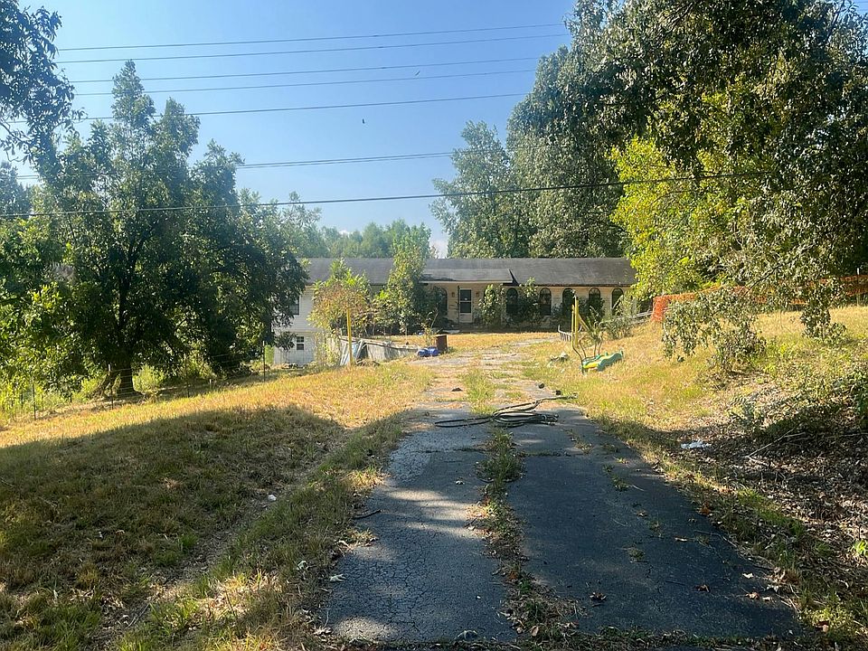 1st image of 3220 Highway 54 W