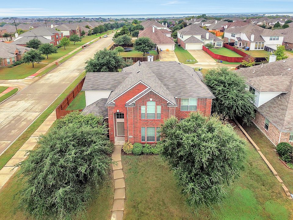 1st image of 1251 Highland Dr