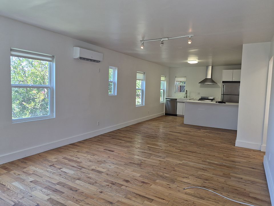 1st image of 134 S Coronado St #136-1/2