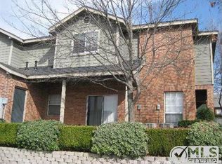 107 Chapel Hill Cir, San Antonio, TX 78240