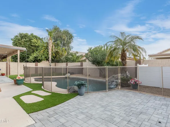 9001 W LONE CACTUS Drive, Peoria, AZ 85382