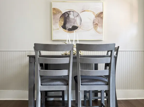 305 NW Martin Luther King Jr Blvd #305, Evansville, IN 47708