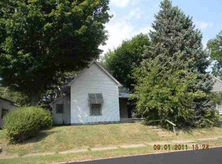 1102 W 5th St, Anderson, IN 46016