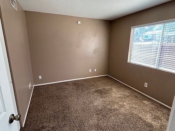 4th image of 3521 E Montreal Pl