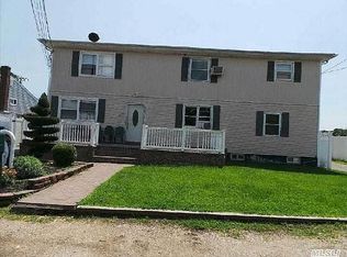 44 Cedar Rd, Amityville, NY 11701