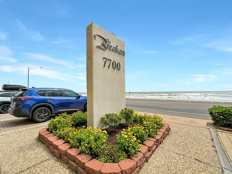 7700 Seawall Blvd #512 — Photo 11