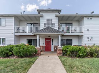 612 Carom Cir #612, Mason, MI 48854