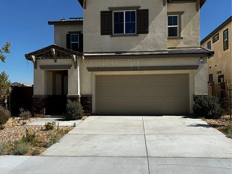 11982 Beverly Glen St — Photo 1