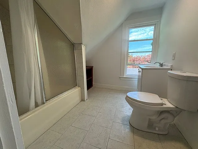 49 Elm St #3 — Photo 9