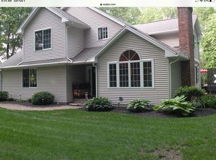 12 Floeting Rd, Ashford, CT 06278