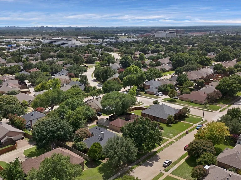 4316 Hartford Dr — Photo 34