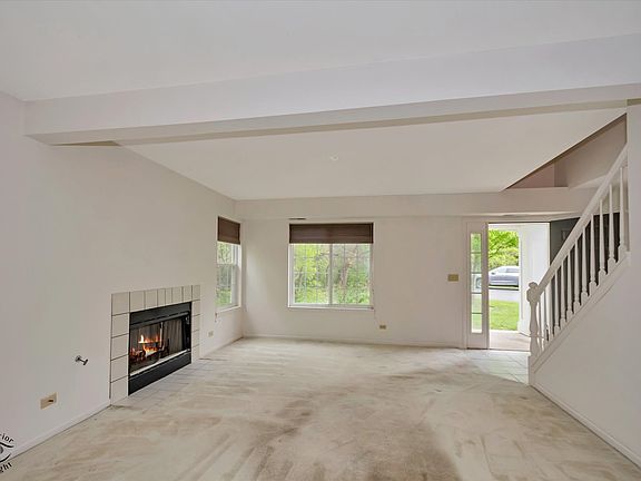 5th image of 13917 S Cambridge Cir